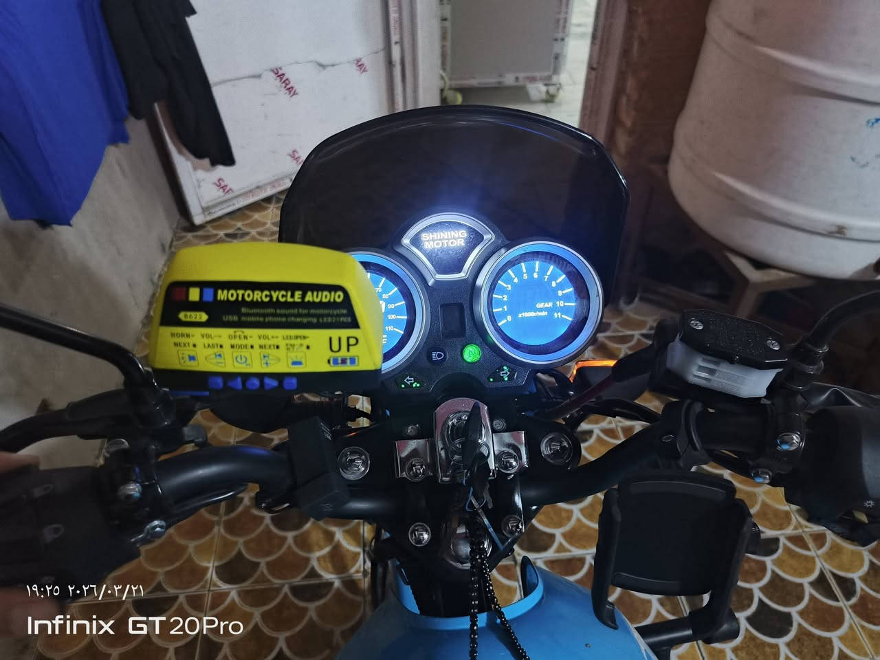 اسلام عليكم دراجه شاينك موديل 2026 للبيع
محرك 200 
شحن 🔋⚡ يؤاسبي
دبل اشاره 
حمالاه موبايل 
دراجه 5 كير مواصفات خير من الله 
مكفوله كفاله عامه 
شخط مابيه 
صارلي شهر من طلعته من الوكيل 
لايت ثلجي مفوله دراجه 
السعر عل خاص بس اشراي يجي خاص


**إذا كنت صاحب هذا الإعلان وتريد حذفه لأي سبب، رجاءا أرسل رسالة إلى الدعم الفني**