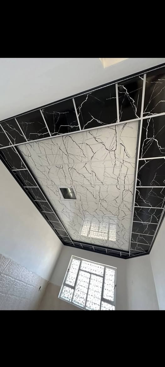 السلام عليكم يوجد اسطوات سقوف كريستو عمل ***********
