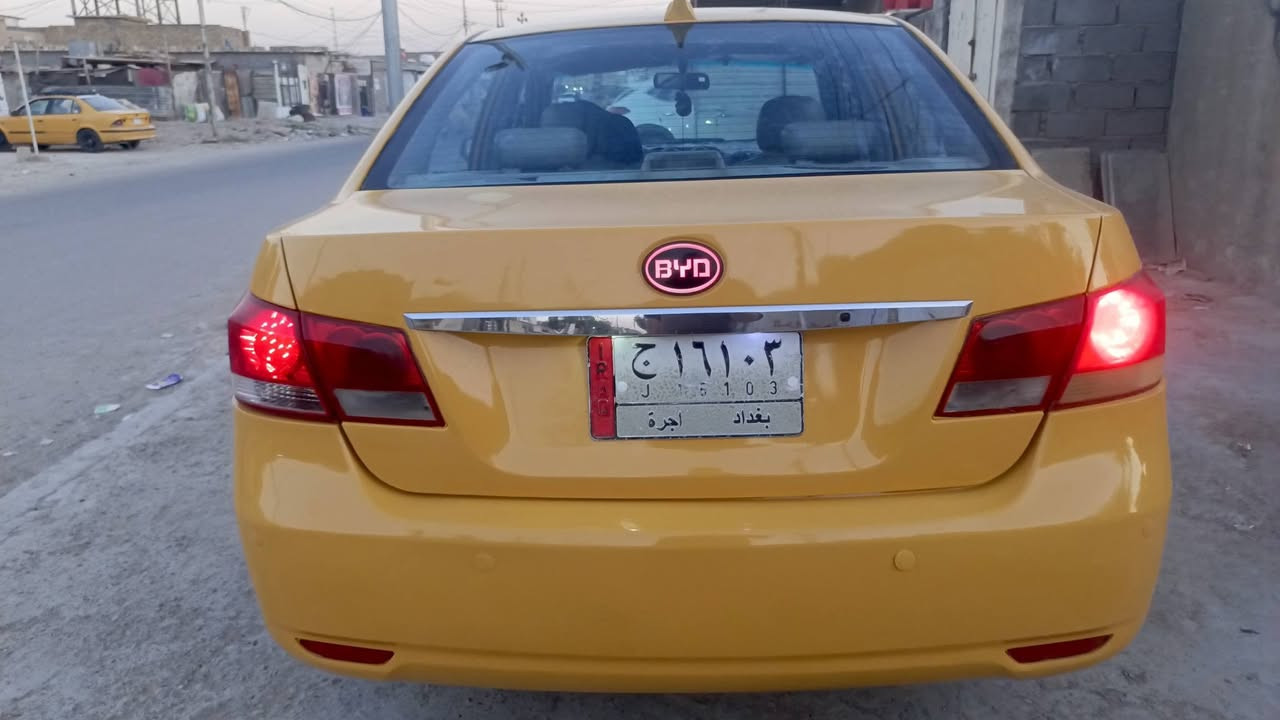 اخوان للبيع بي واي دي موديل 13جي ثري بصمه تشغيل عن بعد  كير و مكينه كورله نحله 1800مكفولات تبريد سنتر لوك  حداديه و كهربائيات جاهز كيجات كلهه جاهز تخم تاير جديد داخل جلد كشنات جلد تنته مغلقه لايلون كل نقص مابيها سنهويه 27 بسم جيراني  شرط تحويل ثاني يوم عنوان بغداد حي النصر السعر.    48.   بيهه مجال قليل هاتف ***********
