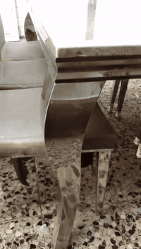 ميز طعام للبيع خمس كراسي نضيف مابي اي شي قليل استخدام كراسي شويه تعبانات بس نضيف كلش سعرهه 250 وبي مجال  بصيط العنوان شهداء البياع خلف جامع الكبيسي الستفسار اتصال علا هاذه لرقم ***********
