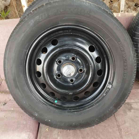 السلام عليك تايرات وياله كاملات النترا
قياس195/65/15
السعر ١٧٠ الف
مكاني كربلاء
***********
