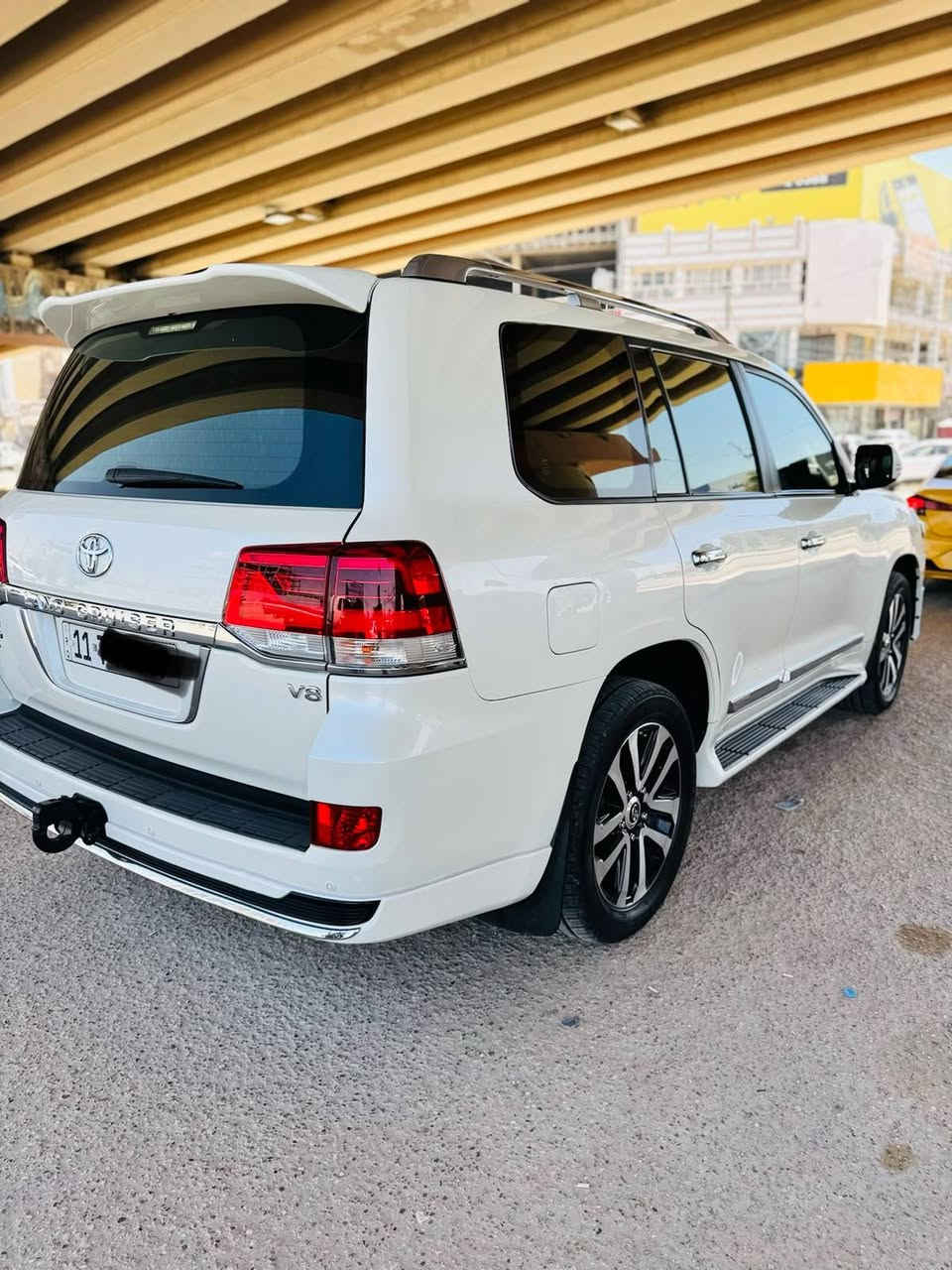 السلام عليكم لأندكروزموديل 2019 ساز باب اول
محرك 4600 V8
رقم بغداد بسمي تحويل تريد ثاني يوم سنويه 2031
هزه جديده  
مكفوله كفاله عامه من صبغ  وتبديل والفتح حتى الدعاميات كفاله 
فول مواصفات 1/1
عداد لكزز
بصمه تشغيل
بصمه أبواب
أشارت ترحيب
تشغيل عن بعد
مري شفط
خمس كامرات
فتحه سلايت
كشنات جلد اصلي
كشنات ثنين ثلاث حركات
جام تصعيد تنزيل عل ريمونت
دبل ماوس
8 ايرباك
جنطه كهرباء ذكيه
3قطع تبريد
اشاره لكزز
ثلاجه
مطفايه حريق 
مري شفط قلاب
شاشه اماميه
شاشات خلفيه
سماعات 
حساس أمامي
حساس خلفي
وباقي مواصفات الساز المعروفه
السياره جديده بمعنى الكلمه وياها تخم تاير جديد ياباني
ماشيه 70الف حقيقي
السعر 490 وبيها مجال 
للإستفسار اتصل  *********** 
مكان السياره بابل
