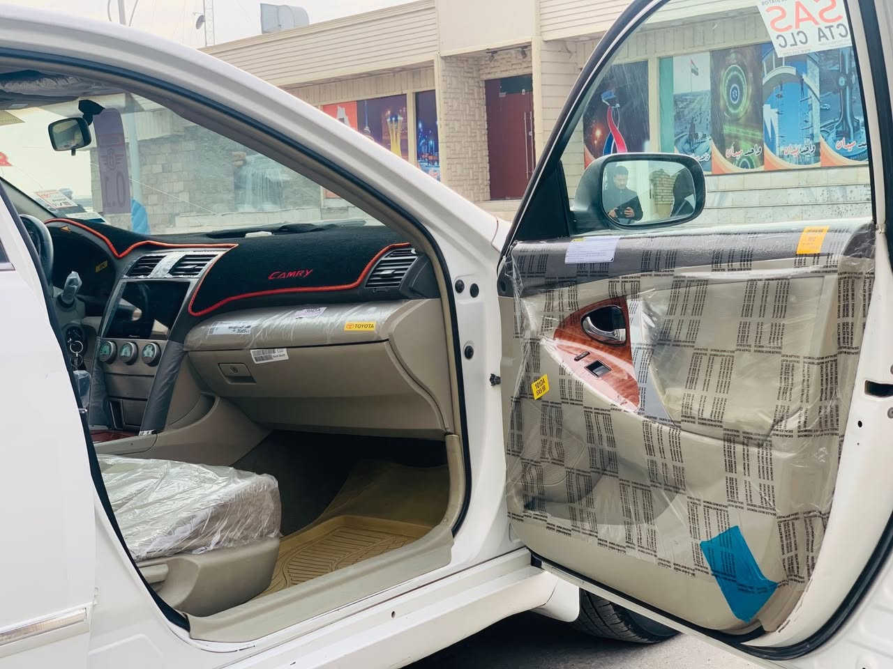 كامري موديل٢٠٠٩
خليجيه فول مواصفات 

رقم اربيل تحويل ثاني يوم 

برده سلايت لون ابيض صدفي

صبغ شبر باب سايق وبرأس جاملغ الايمن بدون ضربه ودواخل 

السعر ١٢٣وبيه مجال

الانبار الفلوجه

رقم الهاتف: ***********

                 ***********
