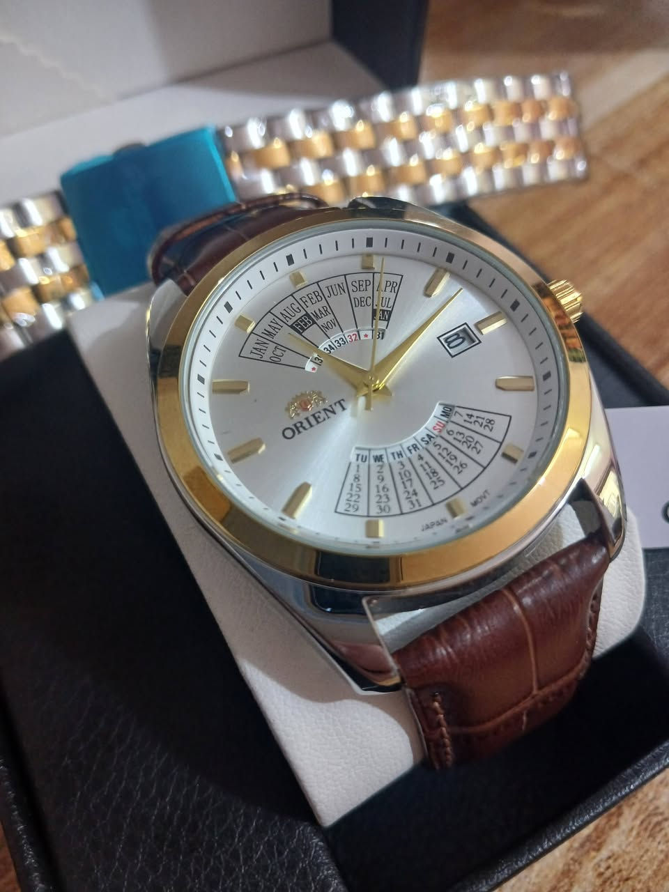 ساعه اورنيت باتري  باله جديده نظافته 100% كشخه واناقه ثقيلة الوزن
مع سير جلد وسير حديد مع علبته الاصليه 
 كوالتي عالي سعر القطعه مع توصيل ٣٥ الف مع علبه 
بالعافيه الي ياخذها
متوفره قطعه وحده فقط


**إذا كنت صاحب هذا الإعلان وتريد حذفه لأي سبب، رجاءا أرسل رسالة إلى الدعم الفني**