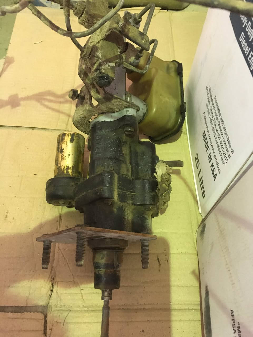 جهاز بريك هايدروليك مع عنبار بريك موديل تسعينات من 99/89 بهبهاني مع ملحقاته صوندات وارد كويتي 300الف للاستفسار الاتصال على ***********او اسيا ***********
