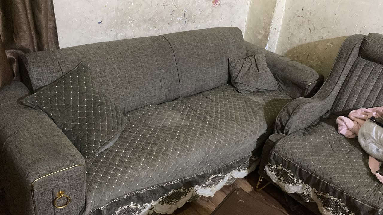 غراض للبيع عنوان الاعظميه ***********
