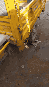 ستوته كامله بس تحتاج بعض الملاحظات بطاريات ع الفحص السعر750مكان ابوغريب ابومنيصير..


**إذا كنت صاحب هذا الإعلان وتريد حذفه لأي سبب، رجاءا أرسل رسالة إلى الدعم الفني**