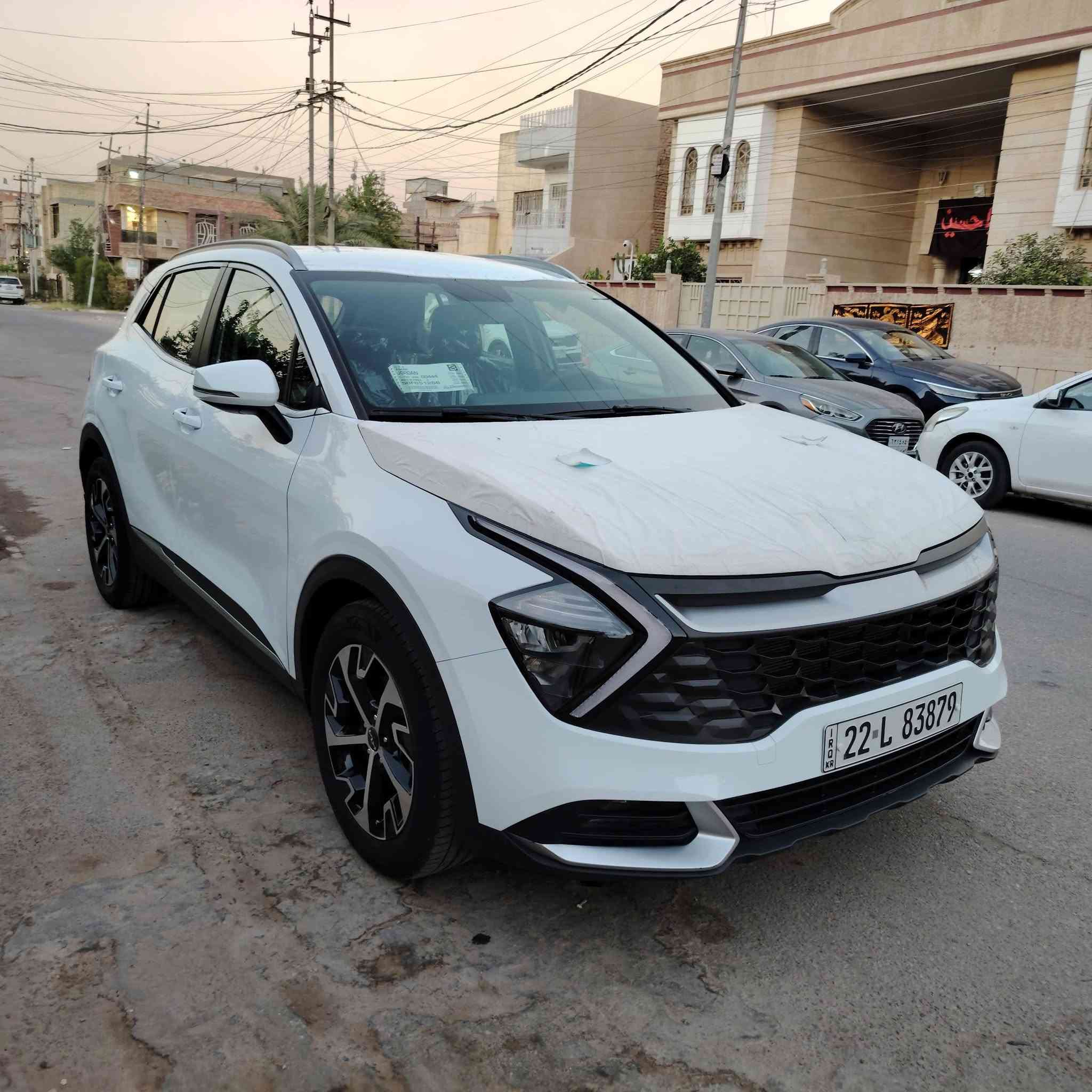 سبورتج 2024 مكفوله كفاله عامه لا ضربه ولا صبغ تحويل او وكاله ماشيه 16 الف مكان السياره بغداد سعره 202 بيع أو مراوس حسب القناعه للأستفسار هذه رقم *********** موجود واتساب
