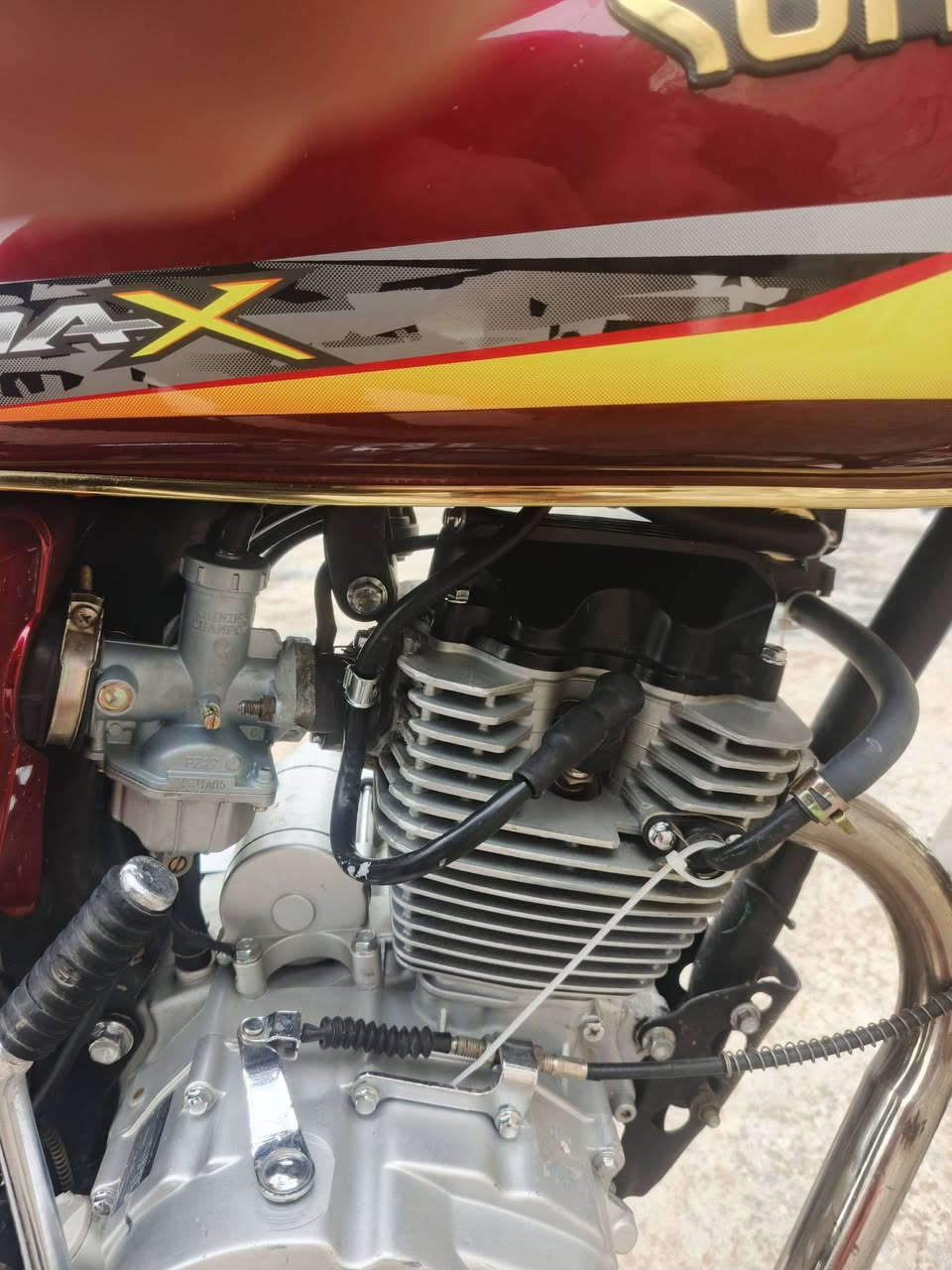 السلام عليكم  دراجه للبيع شكل ل 25 موديل 24 دراجه حلوه ونضيفه محرك 200 نشط  اذا اكو مراوس عادي اروس حسب القناعه المكان فلوجه سعر 800 وبيه مجال الرقم ***********بي واتساب
