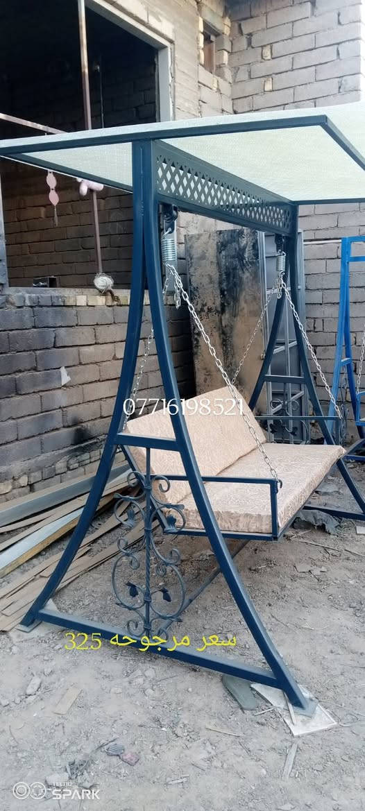 مراجيح للبيع كل وحده بسعر البصره مدينة هوير كبير قرب نفوس رقم الهاتف ***********
