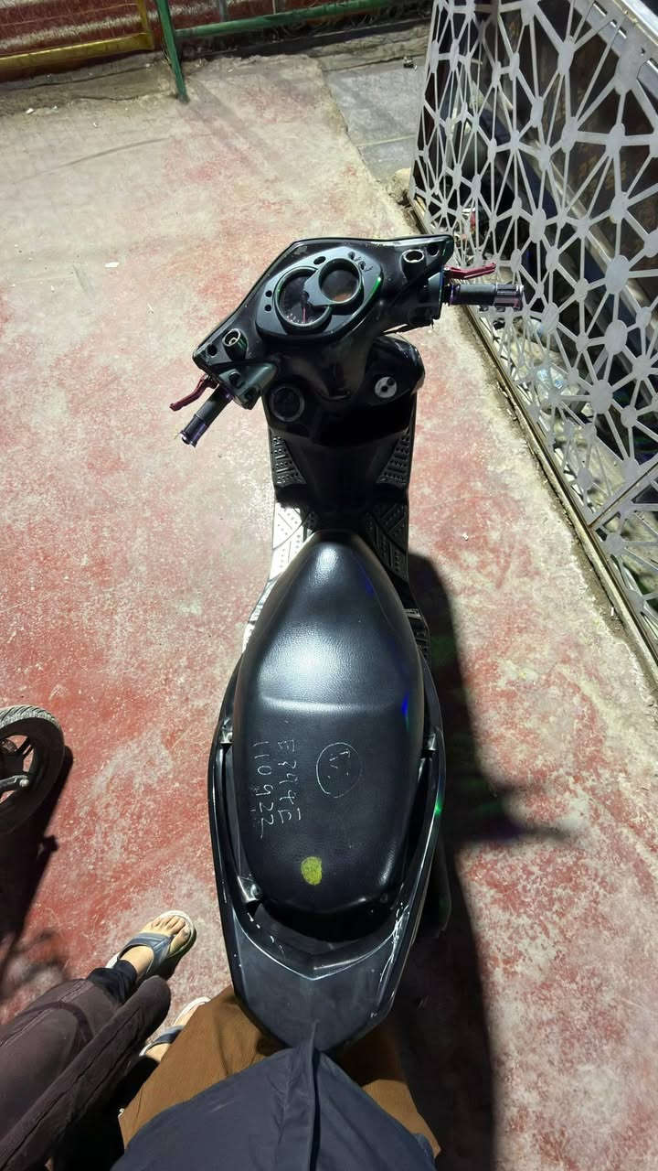 سلام عليكم سكنز فحل كابريتر مال رمبه مكانبه معرض منفيس كلها موجود تاريخ مكاتبه مكينه اشك الكاع كفاله عامه عامه من فتح من كلشي تاخذ تترحملي دراجه كشخه ناعمه ماناقصها شي فلوسك بيها دبلات رياضي كلشي بيها شغال وعلى وضع الوكاله عنوان بغداد عبيدي سعر 875 بيها مجال للطيبين ***********
