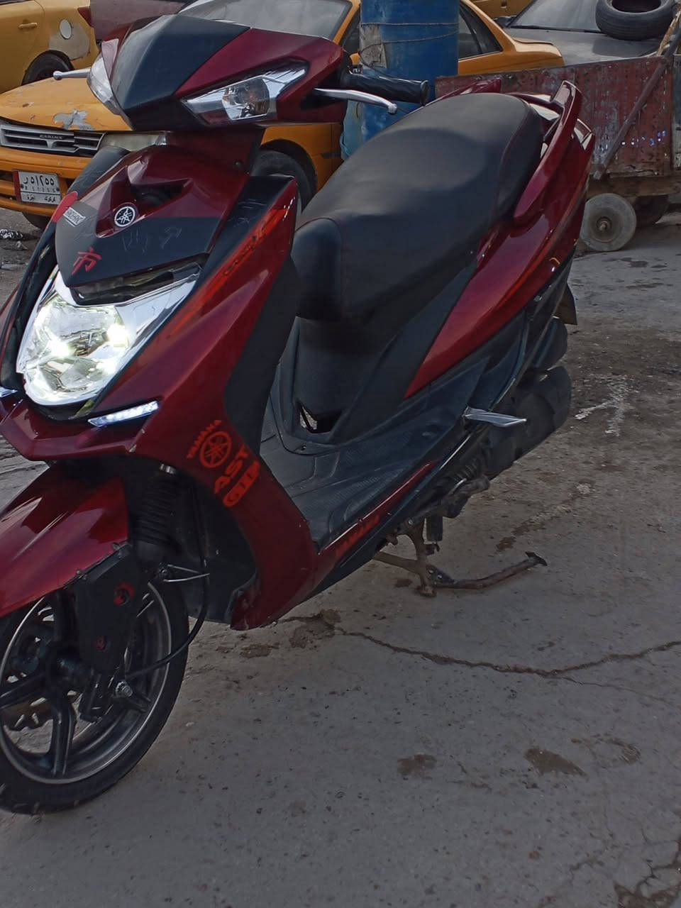 سكنس شمعه  ياباني نوزل اله البيع  دراجه نضيفه المكينه خرسه كهربيات كله شغله بس المازده  الماميه مكسور مالته  ودراجه نضيفه مابي يي نقص ريد 850 مكاني بغداد المشتل *********** متوجد عل وتساب
