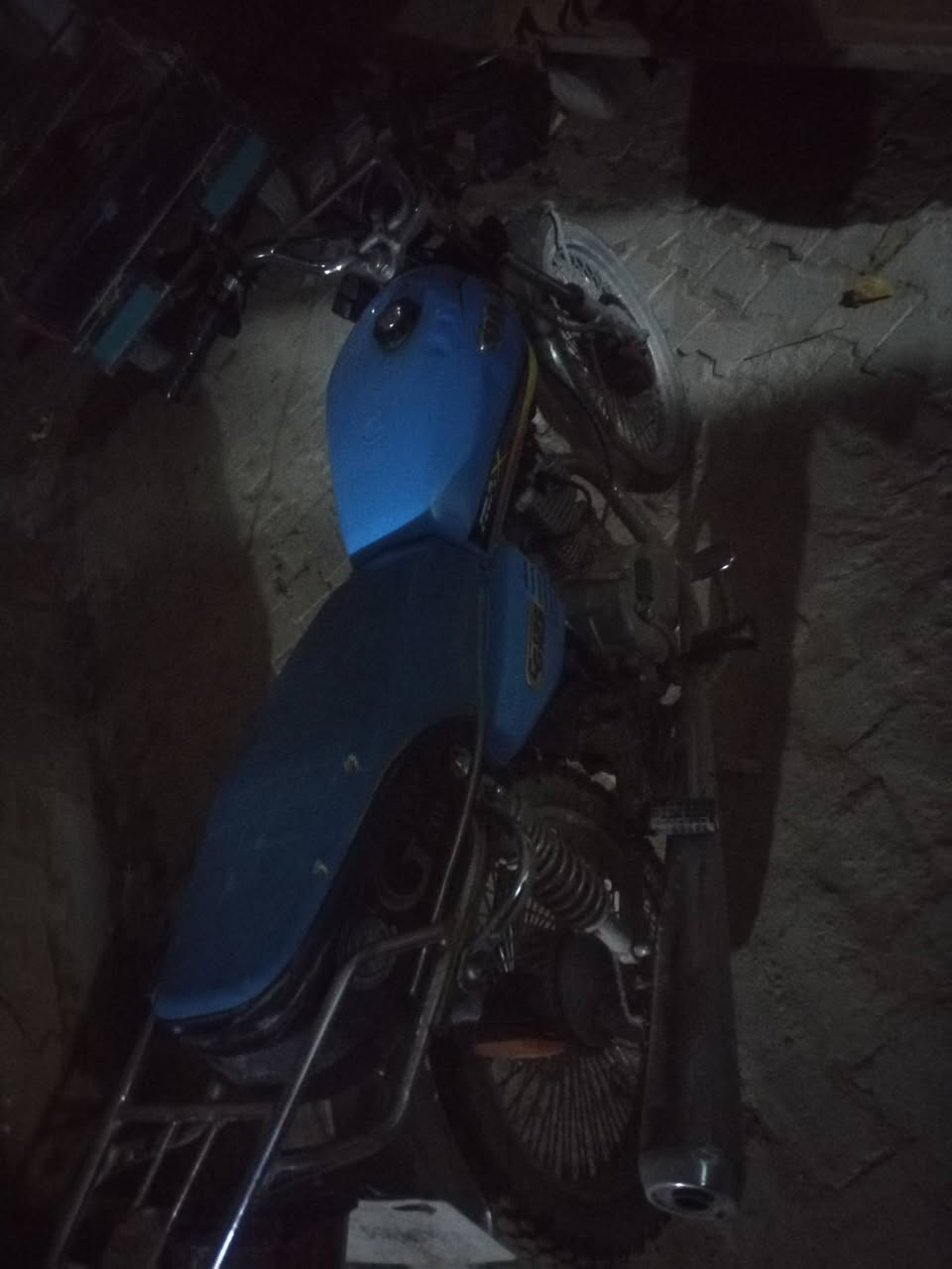 خوان سلام عليكم دراجه ٤كير للبيع اوراق سكنر ٢٣لم كن كربلاء
حي الغدير سعر ٤٥٠ وبيه مجال قليل دراجه برغي ما مفتوح بيه وشراي يدلل ***********
