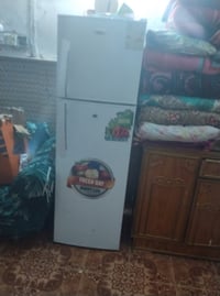 ثلاجه • شغاله • تجمد