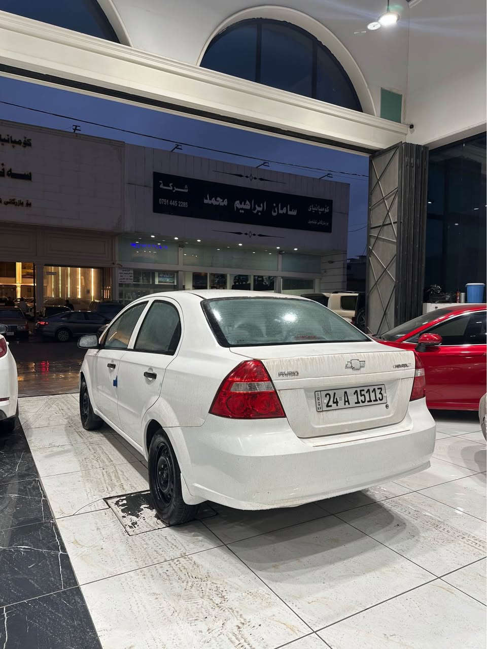 افيو موديل 2008
سبى بئ بوياخ هيجى نيه يه ك تعديلى كجكه ى هه يه 
نه رمه ته زره كى هه يه قه تره بوياخى نيه 
گيرو مه كينه هه موو شتى به شه رته 
ره قه موو سه نه وى هه زه و فعصى تازه يه به ناوى خومه 
ديناره ك مصروفى تيدا نيه سعرى 61 وه ره قه مه جاله كى كه مى تيدايه 
*********** أربيل, العراق
