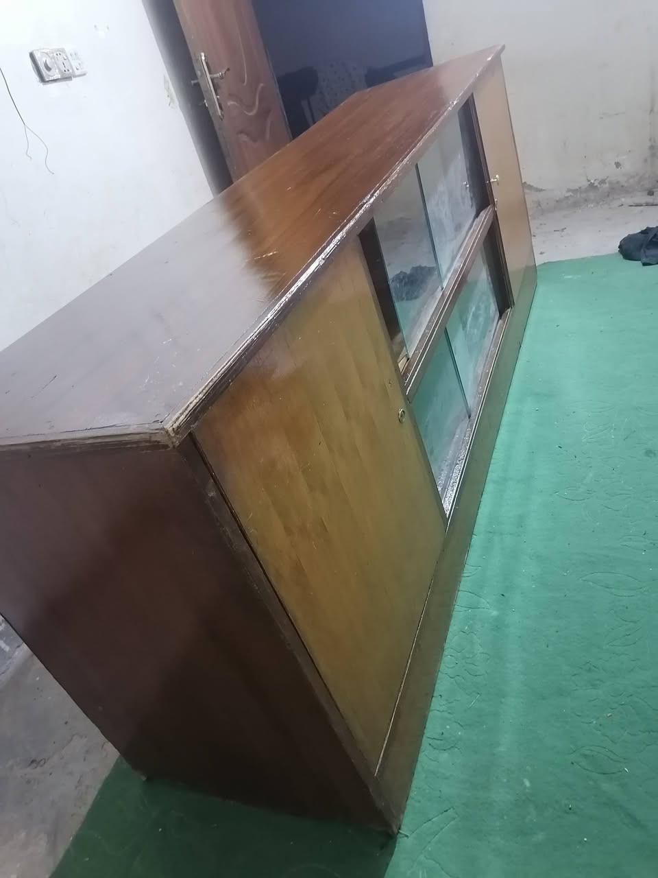 هاي البوفيه لبيع ١٠٠ واتساب***********
