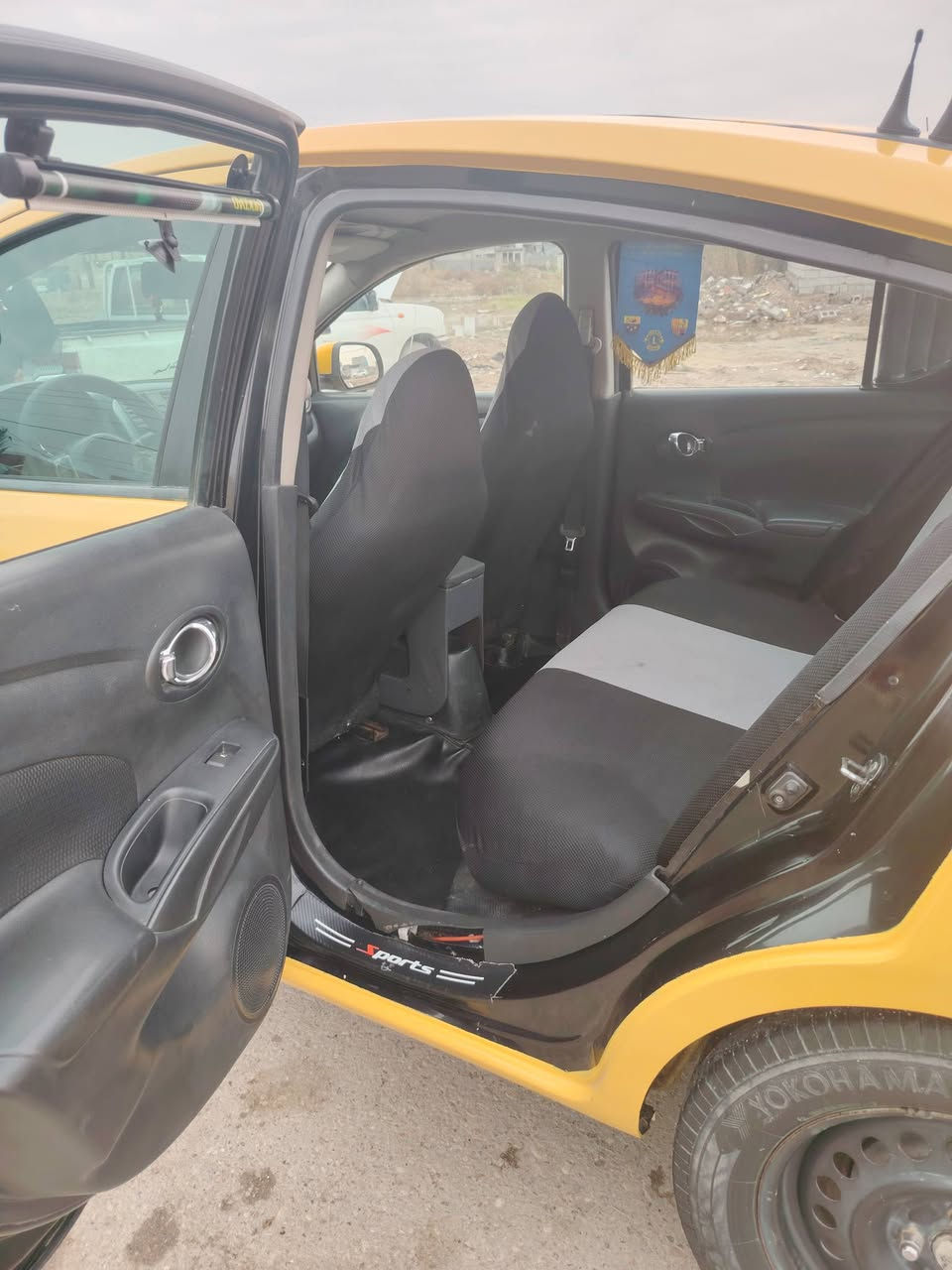 السلام عليكم نيسان فيرسا 2012 وارد أمريكي تخم تاير تبريد تدفاء صدر كله جاهز مكينه ٨ نوزل سياره حلوه ونضيفه سياره حادثها راس الشاصي فقط ما بي شي فقط راس الشاصي عنواني ديالى بعقوبة سنويا ساقطة غرامات هيئه عليه السعر ٧٢ وبيها مجال ***********
