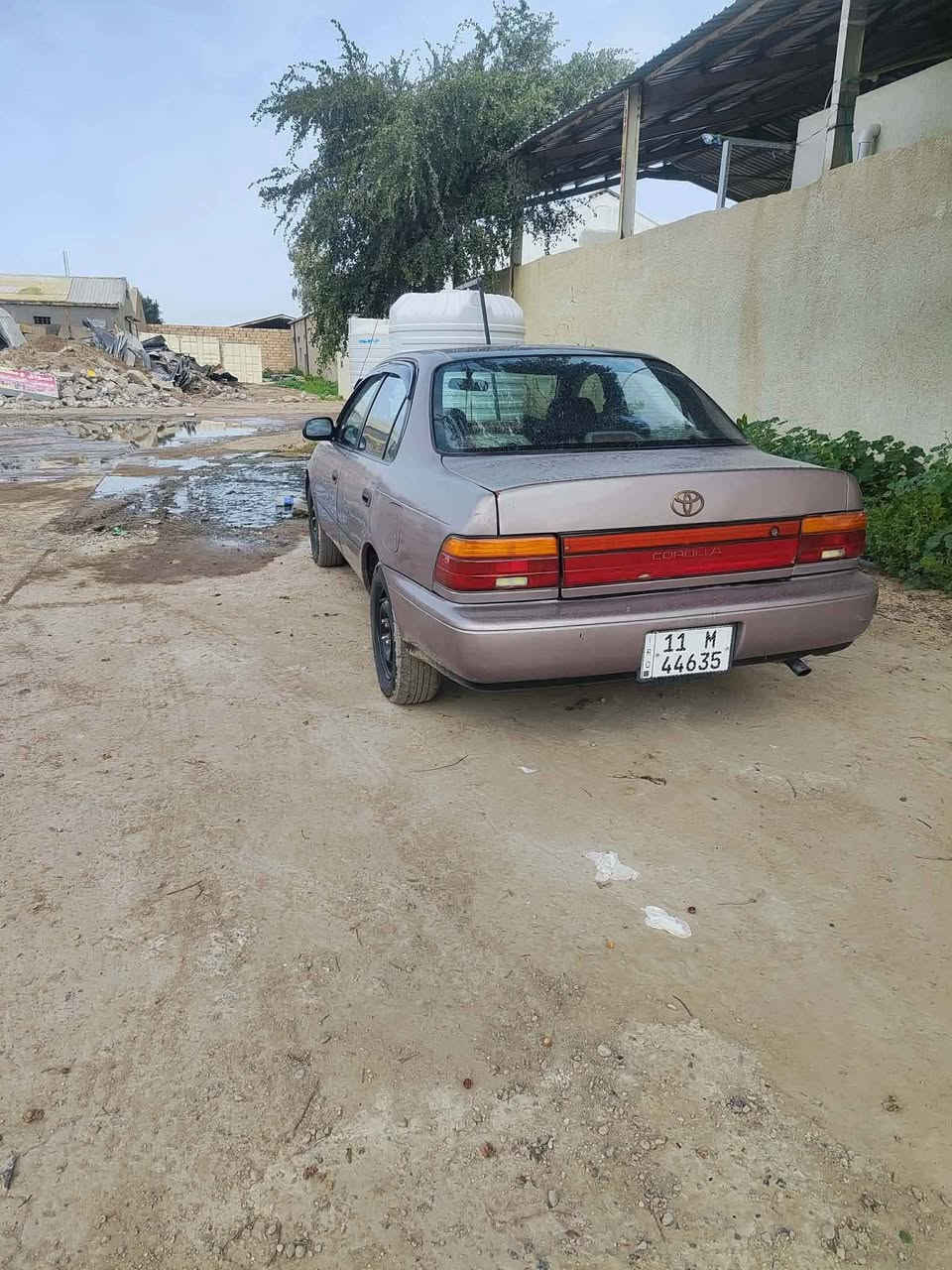 بيع مستعجل  كورلا يسره ابلاد موديل 93امريكي 
سياره صبغ عام. مكفوله من اي عيب شرعي سياره يلاديه وجهازه من حدداه امامي خلفي كير محرك  كهربائيات تبريد ثلج محرك 1800 شراي خابرني بغداد مدينة الصدر 

 *********** بغداد, العراق
