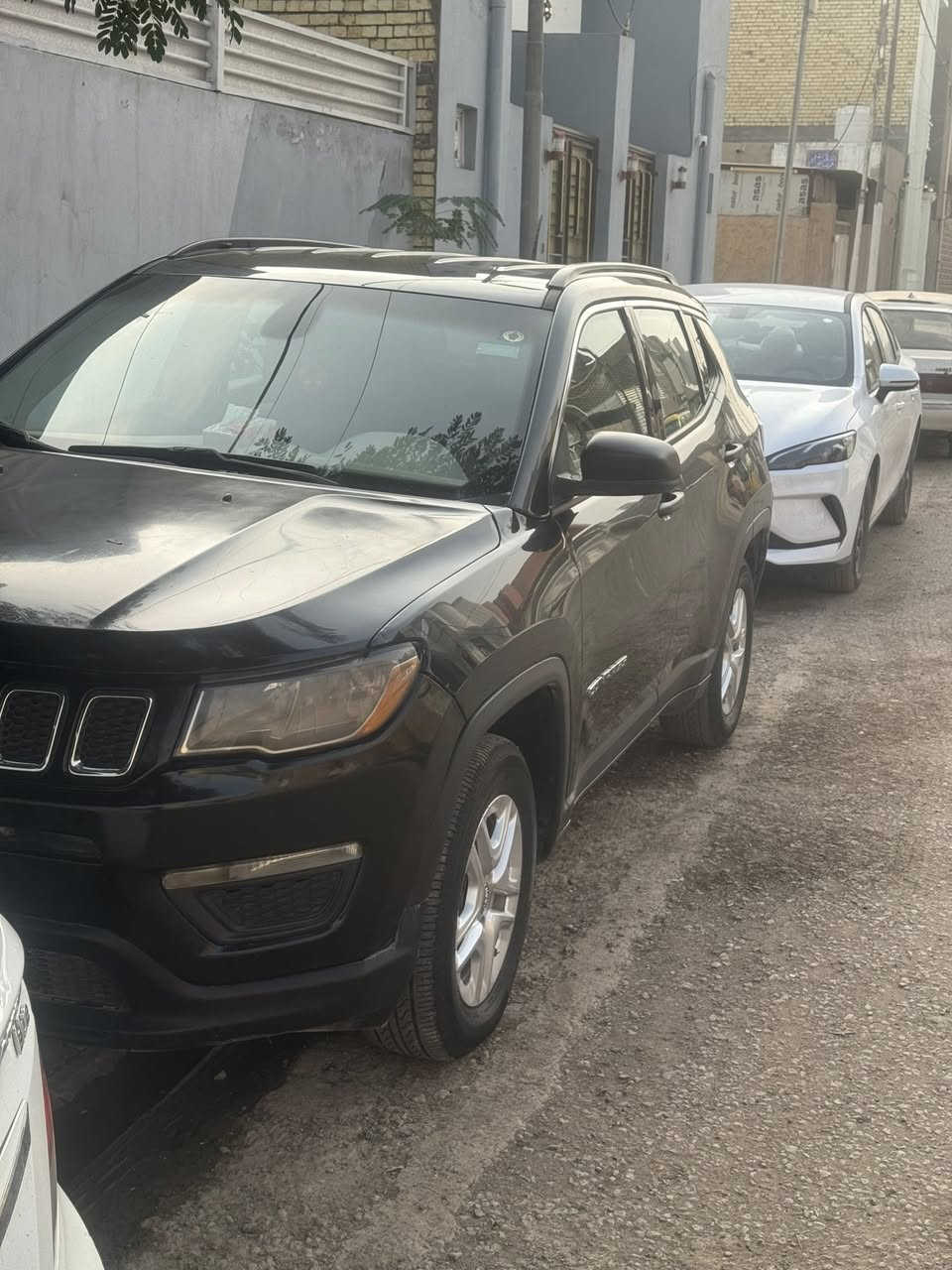 جيب كومباس موديل 2021 رقم بغداد بأسمي للبيع او مراوس حادثها بنيد ومبدل ومصبوغ وبيها مكانين بارد سعرها ب 130 وبيها مجال مكاني النجف / كوفة رقمي ***********
