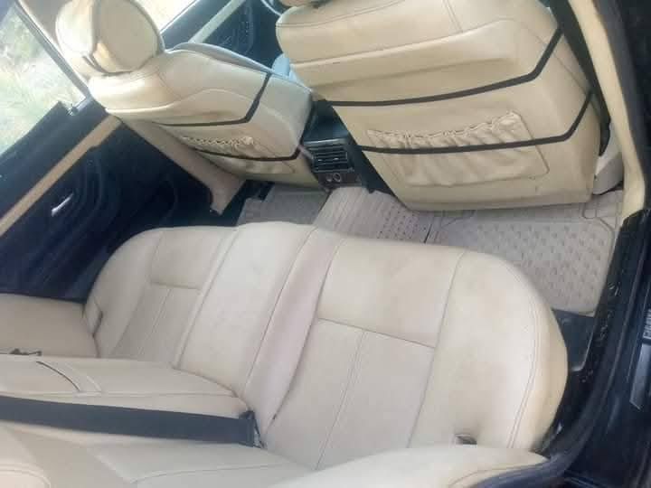 السلام عليكم  للبيع او مراوس بX6  خفاش حجم 744اصل محرك 8سلندر مسكر موديل 97محدث 2001فول مواصفات مرايات غلاب كشن كهرباء جنطه شفط فتحه سقف شاشه كامره تحكم ستيرن مصبوغه عام جماليه رقم سليمانيه بسمي شرط تحويل ***********
