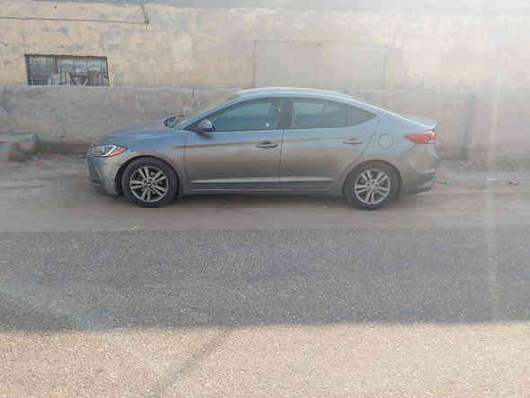 للبيع النترا موديل 2018 وارد امريكي حادثها حرق صفحه البيبان فقط جاهزه من كلشي محرك كير حداده تبريد سياره حلوه احسن من صور رقمها انكليزي بسمنه سعرها 115وبيه مجال رقم *********** هذا رقم شغال فقط
