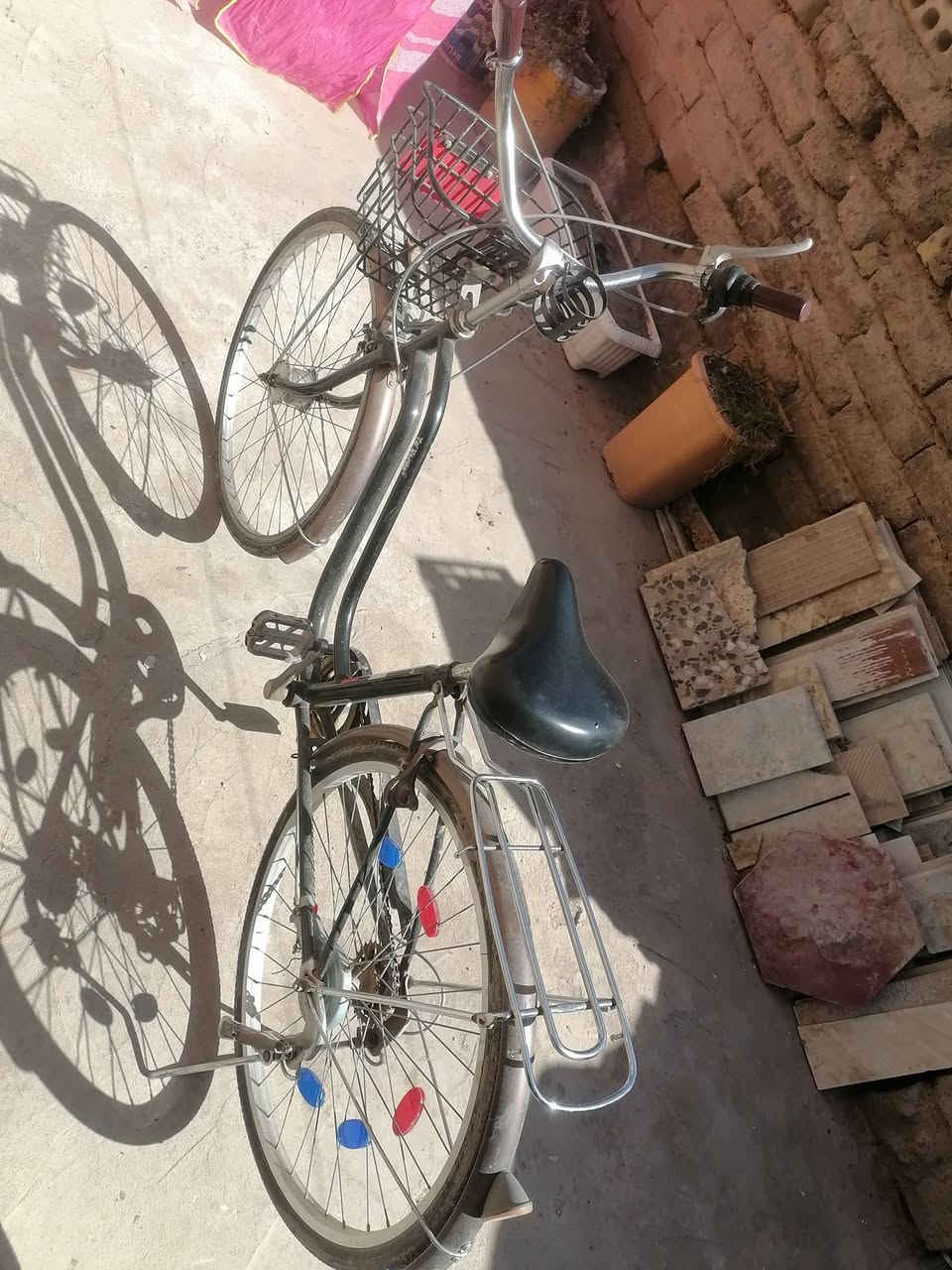 باسكلين للبيع
الأسود حجم 27
ياباني باله الأصلي
كامل مواصفات كير مكاين بطيخة قفل امامي وخلفي سلات امامي وخلفي🌺

الجوزي حجم 26
ياباني الأصلي
كامل مواصفات كير مكاين بطيخة قفل امامي وخلفي سلات امامي وخلفي

ديوانية قضاء السنية
للإستفسار الاتصال على الرقم
( ***********)
