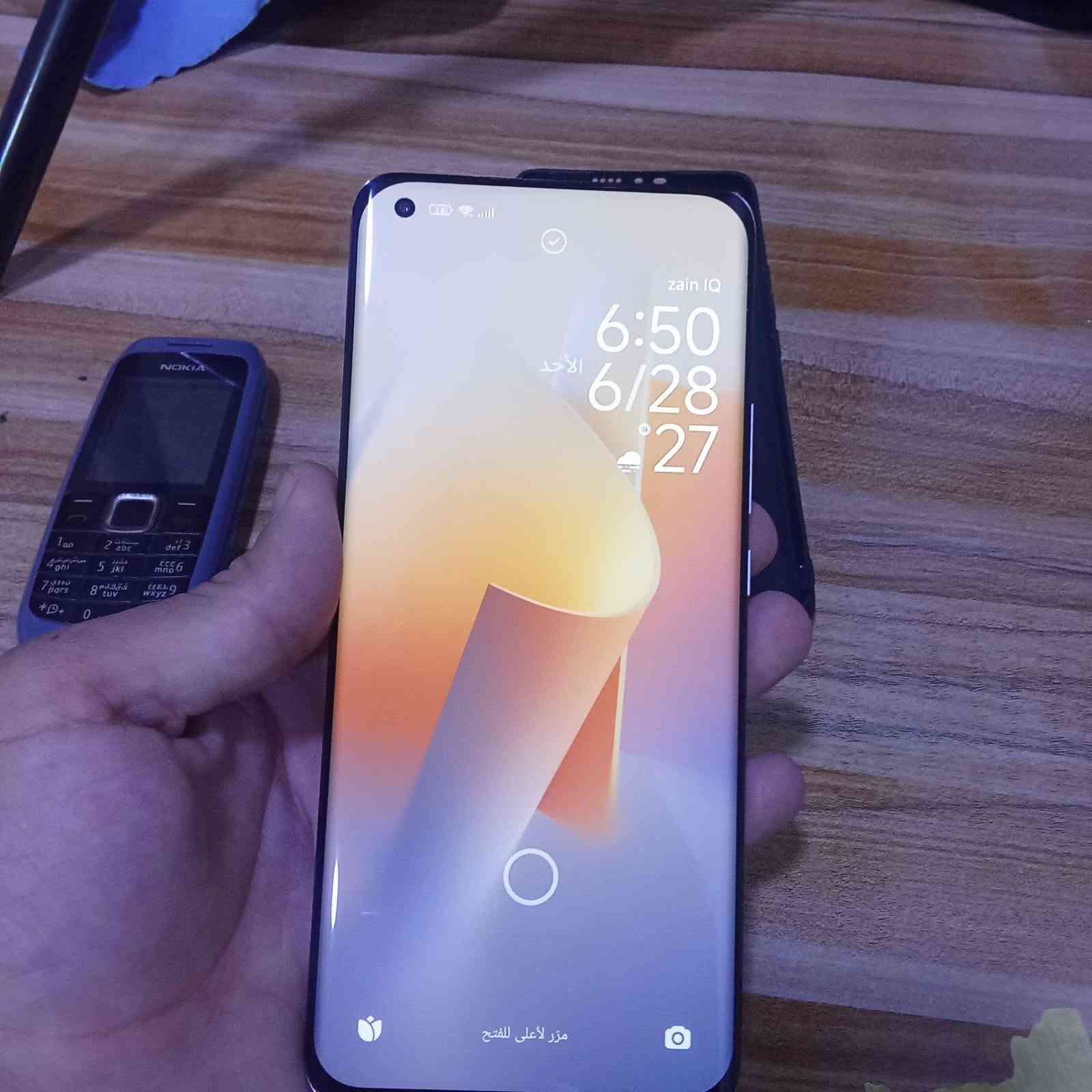شاومي ١١الترا . جهاز نظافه 95بل ميه . مراوس ابيع ٤٠٠الف وبي مجال قليل .ذاكره 256عشوائيه16 هاذا رقمي ***********
