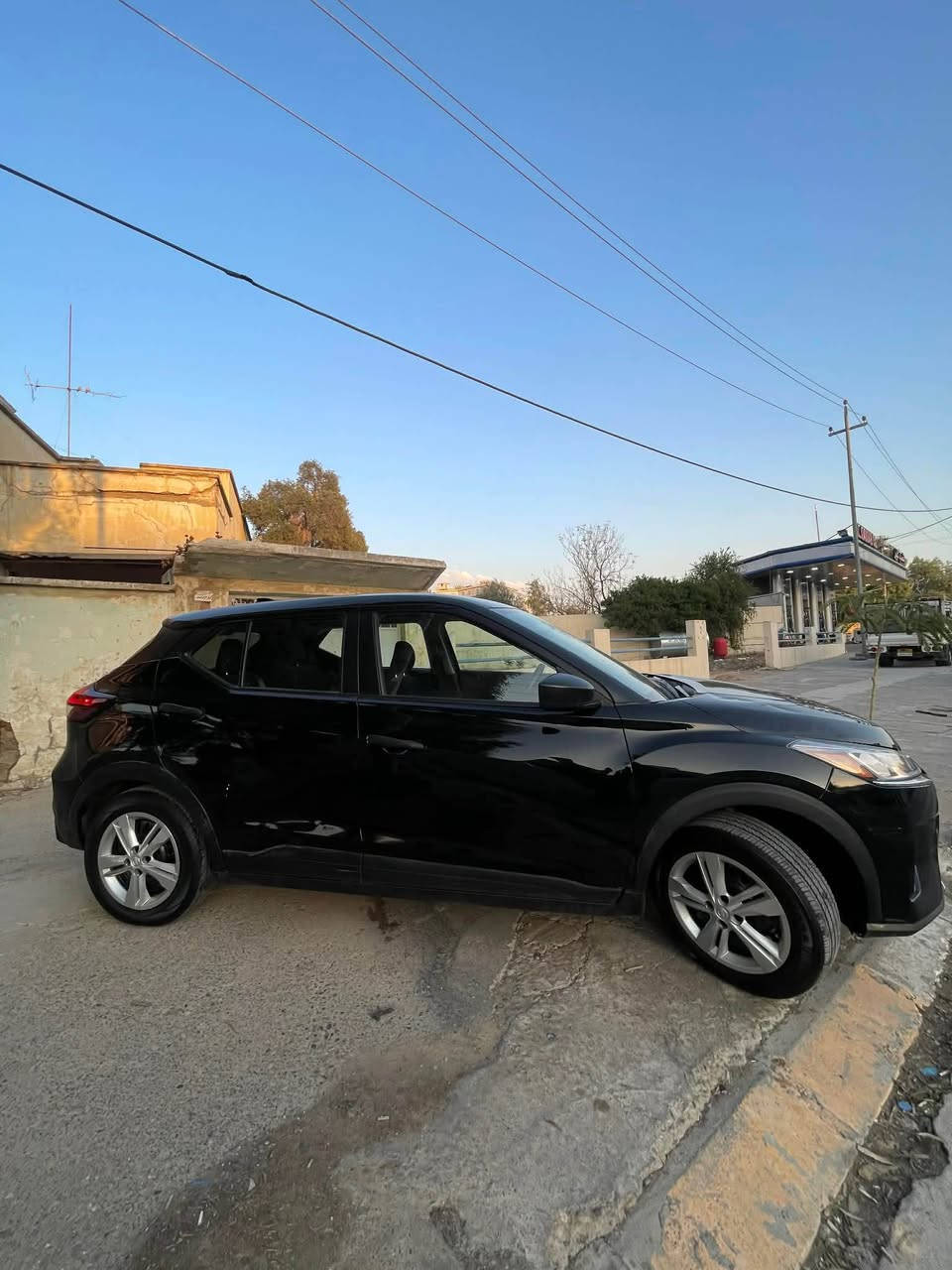 ناسان کیکس ٢٠٢٤ 
یەک پارچەو نیو سبوخ لەگەل بستەک دۆسەی سبخە
ئیرباگ سوکانو شان سیستەم
پێشو پشت کەپس ١٧ هەزار مایل رۆشتوە 
مواسەفات راداری پێشو پشتو تەنیشت بەسمە شاشە 
نرخ ١٣٢ مەجال 
*********** أربيل, العراق
