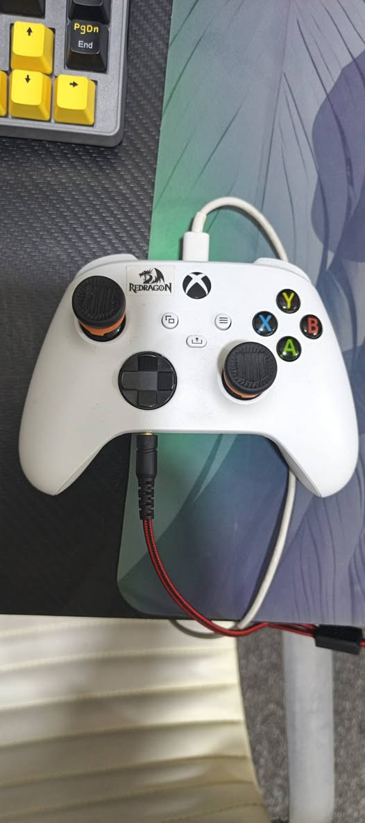 اكس بوكس سيريس s نضيف جدا وكامل ملحقات وكارتونه ب 325 وبي مجال بسيط


**إذا كنت صاحب هذا الإعلان وتريد حذفه لأي سبب، رجاءا أرسل رسالة إلى الدعم الفني**