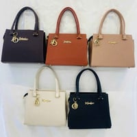 ✨🎀 عروض العيد وصلت بنات 🎀✨  حقائب نسائية ستايل وفخامة بأسعار نار 🔥لا ي...