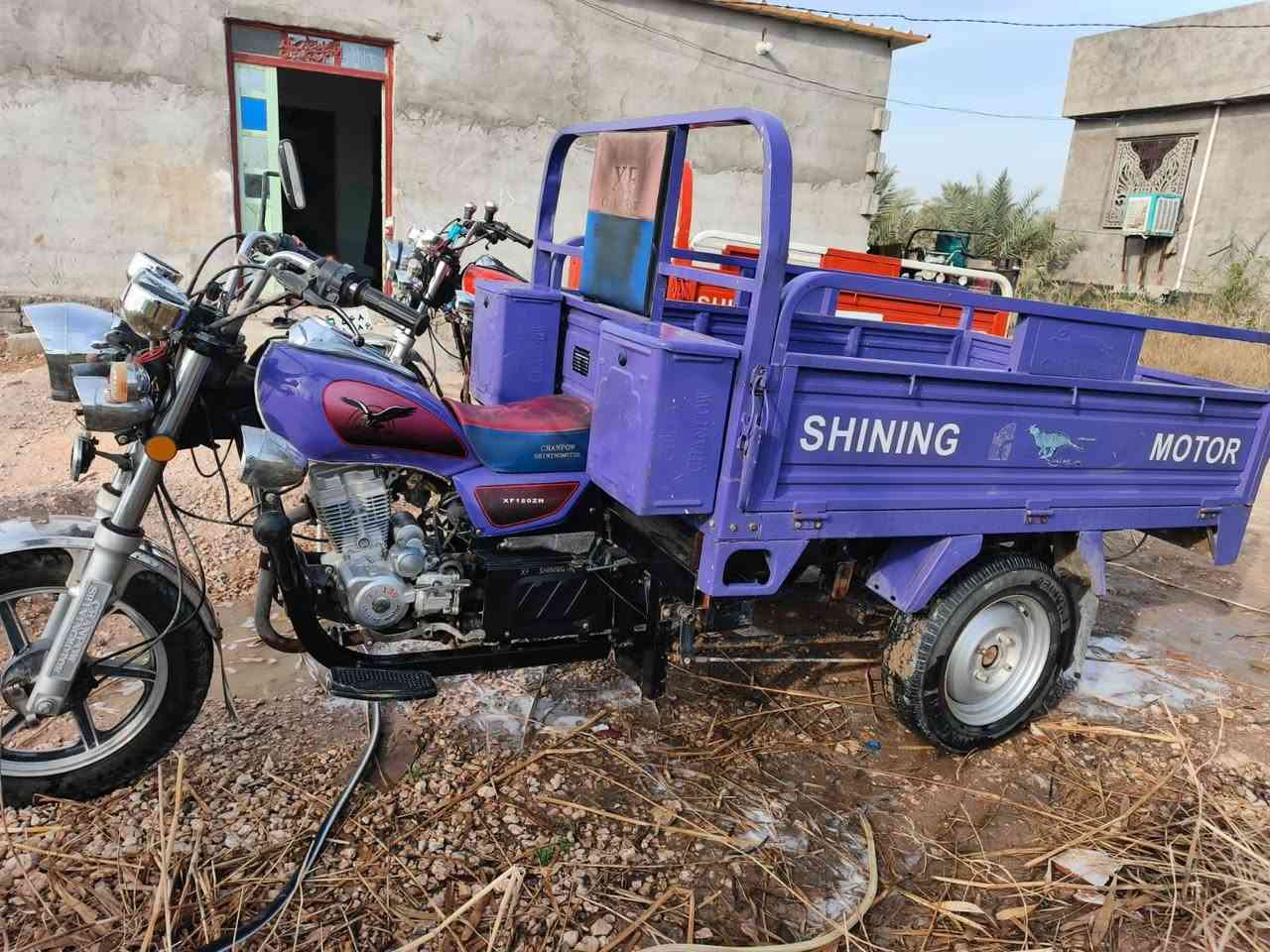 مديل ٢٣ طالعه ٢٥  اوراق اصولي مكتب حسين مداور نفس الساعه كهربائيات كله شغاله شاصي مكفول مكاني طوريج سعره ٢١٥٠ وبيه مجال ***********
