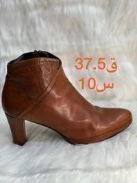 عندي شلعة احذيه باله اوربية نسائية بيها قليل صيفي وقليل رياضي والباقي ...