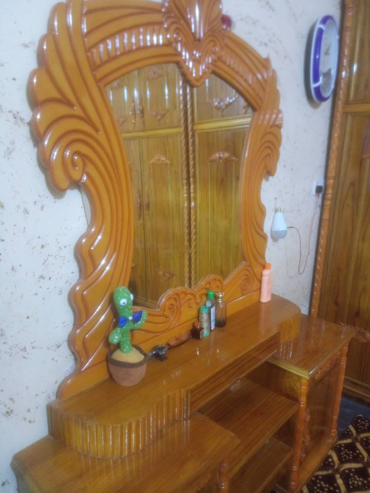 السلام عليكم من رخصت الادمن للبيع  غرفت نوم مستعمله شي قليل ونضيفه حيل احله من الصور السعر مليون و300وبي مجال مكانها جلولاء حي الشرطه يم بيت مهندس نزار فرع المولد مكلف بنشر للستفسار اتصل ع رقم‏‪
‏‪0771 984 1645‬‏ خناقين, ديالى
