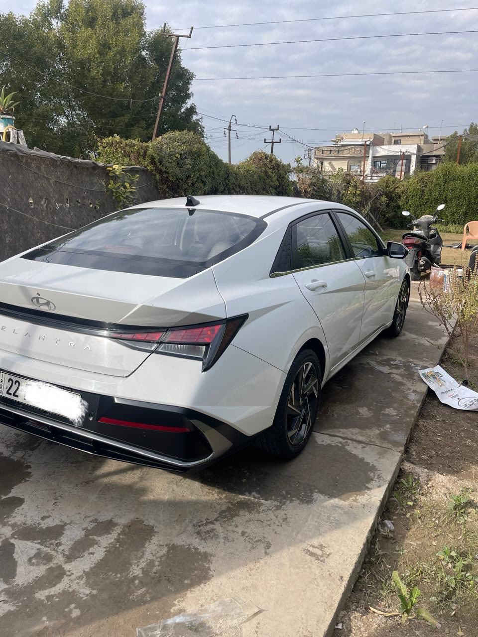 المواصفات فوووول مكفوله كفاله عامه السيارة جديده بمعنى الكلمه وباسمنه تريد تحويل او وكاله ماشيه ( 27km)الف
كشنات جلد 
هند بريك بصمه   
اوتو هولد                  
فتحه سقف                   
محرك 1500دبل نوزل                            
حساس لايت 
حساس خلفي بلادي 
حساس أمامي بلادي 
تبريد قطعتين
مكان السيارة (السيدية) السعر(145) مجالها بسيط جددااااا
للاتصال( ***********)
