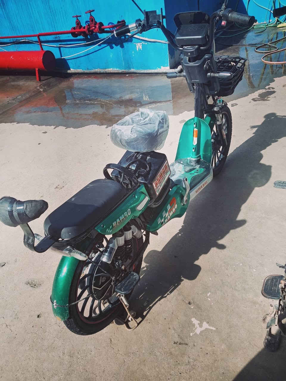 ماطور شحن للبيع سعر 175 بمجال شيء بسيط عنواني الموصل حي الكرامه رقم


**إذا كنت صاحب هذا الإعلان وتريد حذفه لأي سبب، رجاءا أرسل رسالة إلى الدعم الفني**