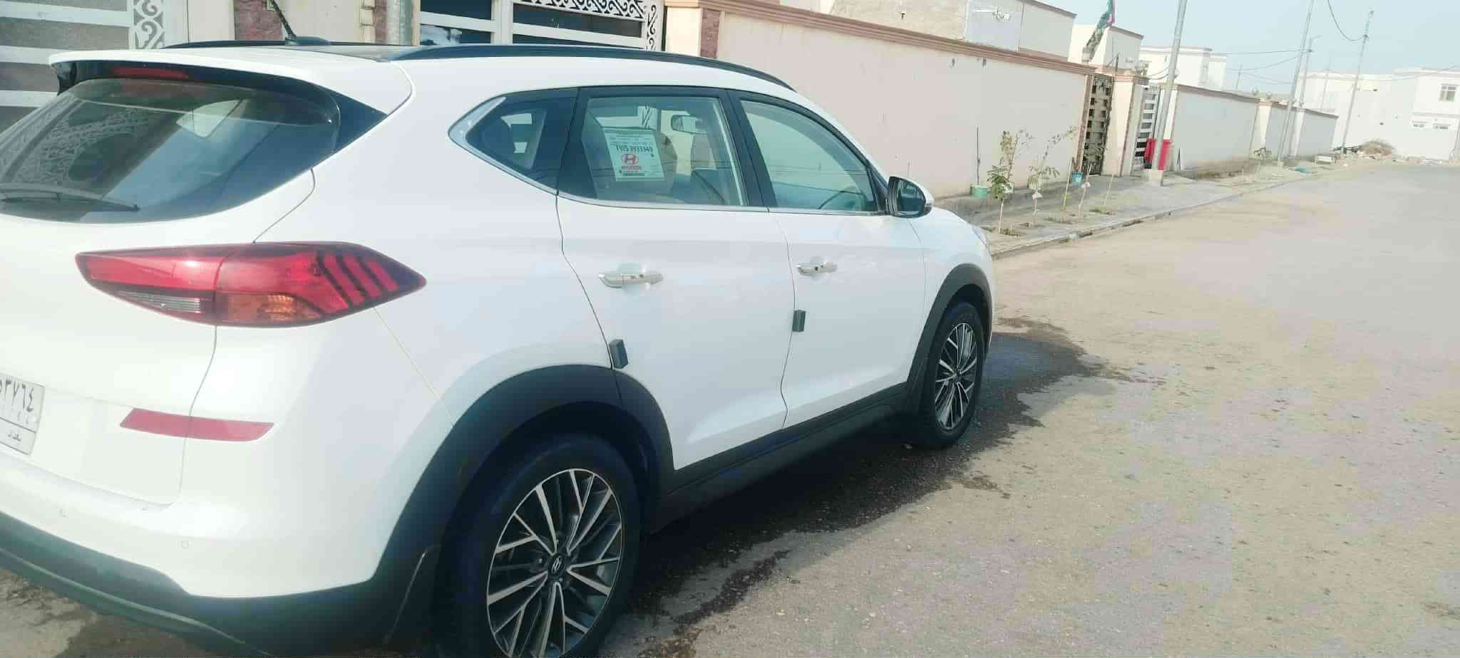 سلام عليكم
توسان مديل 20
رقم بغداد تحويل مباشر 
خليجي ماشيه 98
فول مواصفات كلشي بيه
محرك كير ع شرط
كفاله عامه من الضربه
بيه رشات صبغ اثر تكشير فقط
جاهزه من كلشي
السعر ١٨٨
***********
