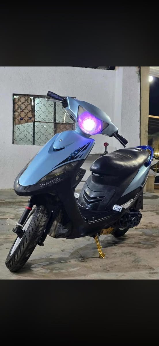 السلام عليكم ماكس عدله دراجه شغاله كفاله بس فجئه صار بيها بكن يعني تبديل روله دراجه أكفلك نضوح تنقيص تبخير  كهربائيات كلها شغاله دراجه ماخذها ب 700 أنطي سعر يرضي الله وعليها تزويد واضحه بل صور


**إذا كنت صاحب هذا الإعلان وتريد حذفه لأي سبب، رجاءا أرسل رسالة إلى الدعم الفني**