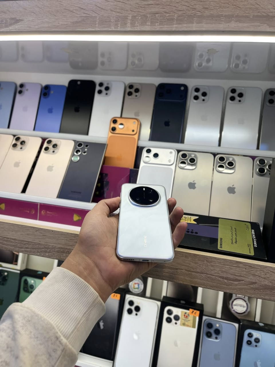 أفضل أجهزه حاليا هونر 7ماجك
ذكره 512جهاز اخو جديد استخدام قليل 

تفاصيل اكثر الأمير للموبايل نجف كوفه فلكه حبيب رعاش ***********
