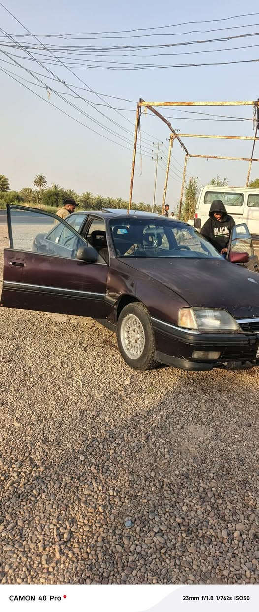 السلام عليكم اويكا1993 رقم بغداد نكليزي سياره جاهزه السعر 40 وبيه مجال مكاني بغداد للتواصل ***********
