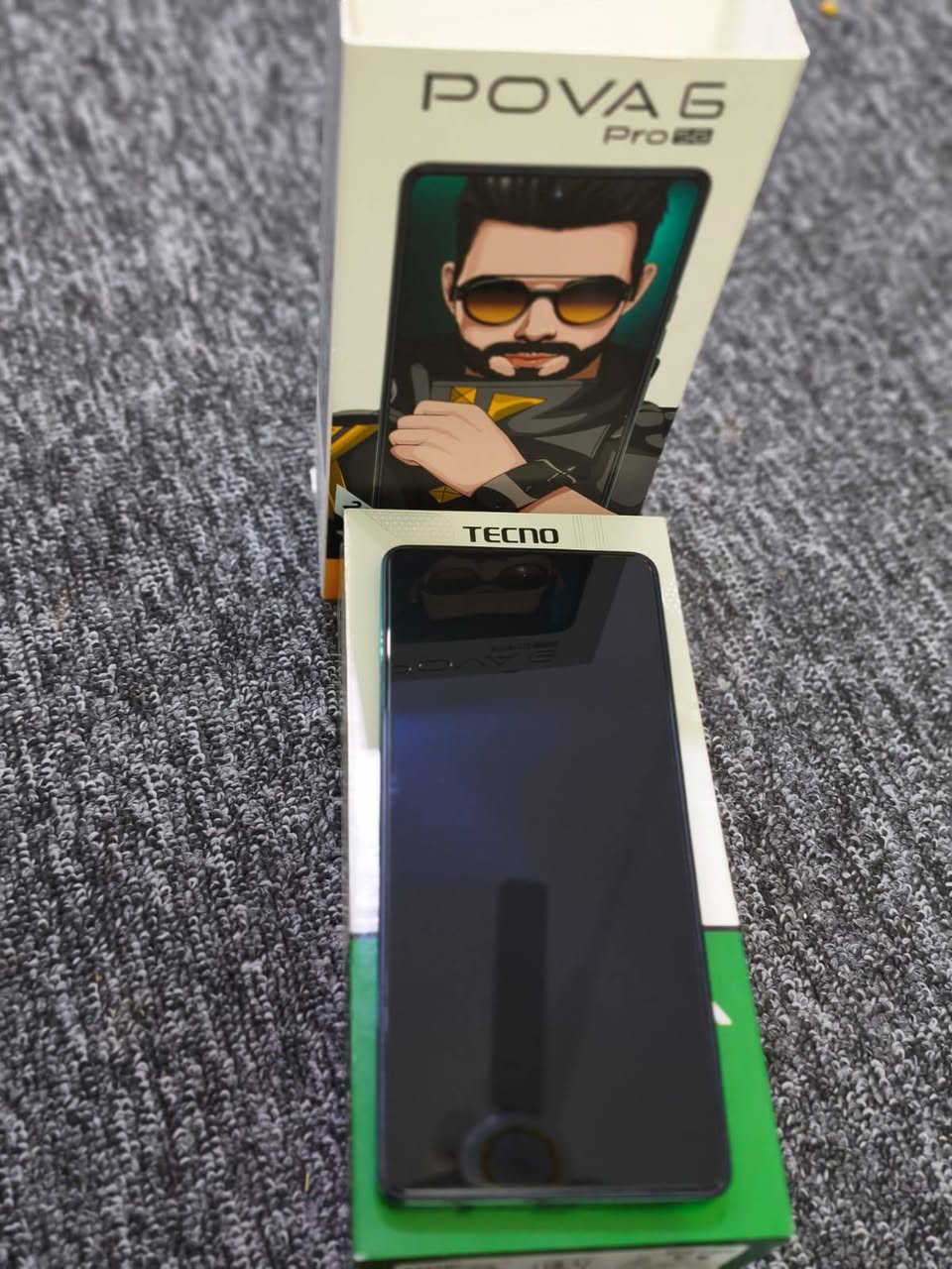 Tecno Pova 6 Pro 5G

🔹 رام 8+8 (16GB)
🔹 ذاكرة 256GB
🔹 معالج MediaTek Dimensity 6080 قوي للألعاب 🎮
🔹 شاشة 120Hz سريعة وسلسة
🔹 بطارية 6000mAh + شحن سريع 70W ⚡
🔹 كاميرا 108MP 📸
الجهاز نظيف جداً، ما داخل صيانة، وياه علبته الأصلية 📦👌
السعر: (220) قفل مع التوصيل 
تواصل ***********

