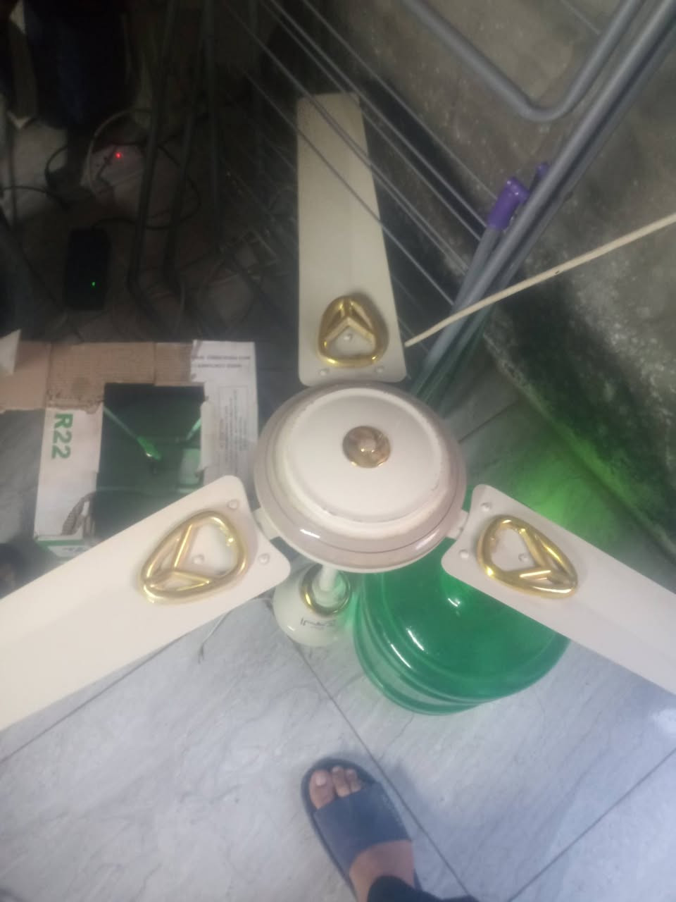 كلهن 50لف قفل.   بابل مركز شرطة الفيحاء فرع مقابل يوجد توصيل ***********
