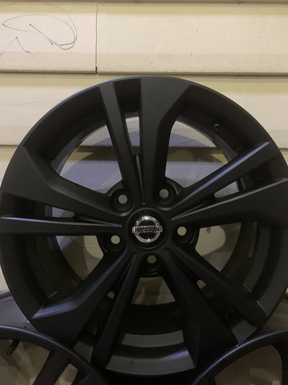 للبيع
تخم ويل سنترا ٢٠٢٢بلادي 
مكان كركوك ***********
٢٥٠ الف
