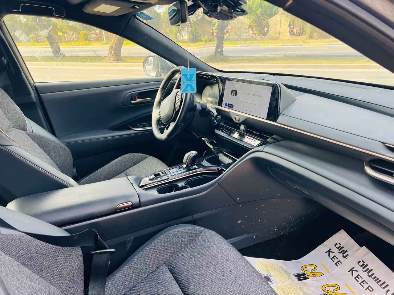 السلام عليكم 
انسب سعر كراون ب 205 ورقه 
كراون موديل 24 ياباني اصلي 🚗
وارد امريكي 🔺
مرقم بغداد 
فقط وماكو هيج سعر ⚡️
ماشيه 10 mi فقط 
هايبرد & بانزين 
حادثها موضح ب الصور 
بيها صبغ جاملغات اماميه وبنيد ونص من القماره بدون اي دواخل لا شواصي لا لغود راديترات البلاديه .
نقصها لايتات 
للاتصال او المراسله ☎️
*********** بغداد, العراق
