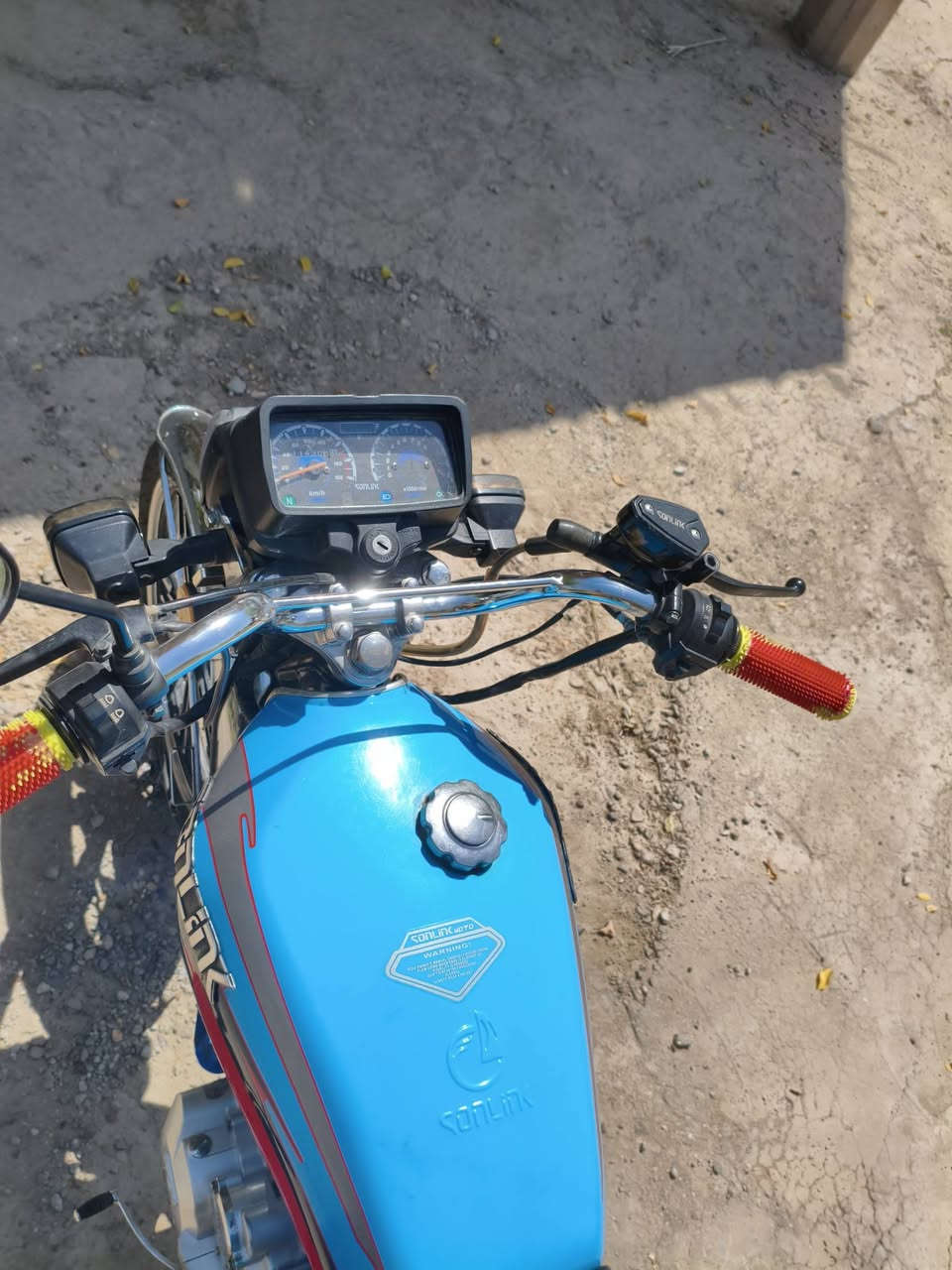 السلام عليكم سيفان 23كفالة عامة بلادية وضع شركة مال جناي اوراق اصولي شرط ترقيم تايرات جدد شخط مابيه نظافة 25 سعر 700وبيه مجال شراي اتصل 
***********
