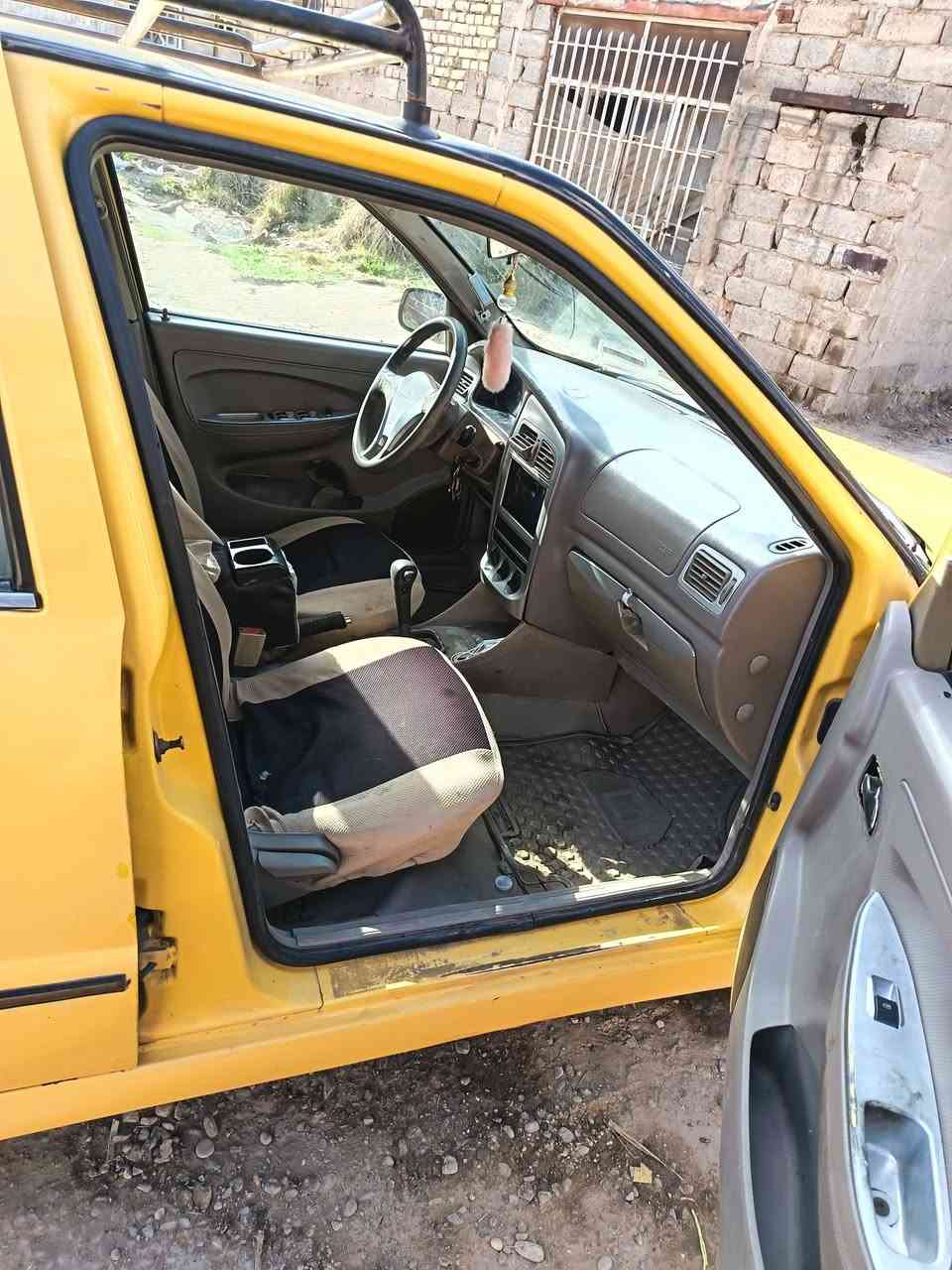 سلام عليكم
شيري كوين موديل 2013
كير ومحرك كورلا اوتماتيك سياره حلوه ونظيفه
ما بيها اي نقص كامله مكلمه نقص بس كمبريسر
سنويه لحد 2031 رقم انكليزي مصفره هيه وغرامات
عنواني بغداد وهاذا رقمي *********** واي استفسار عل خاص وسعرها 33 ورقه وبيها مجال قليل
والسياره بسمي
