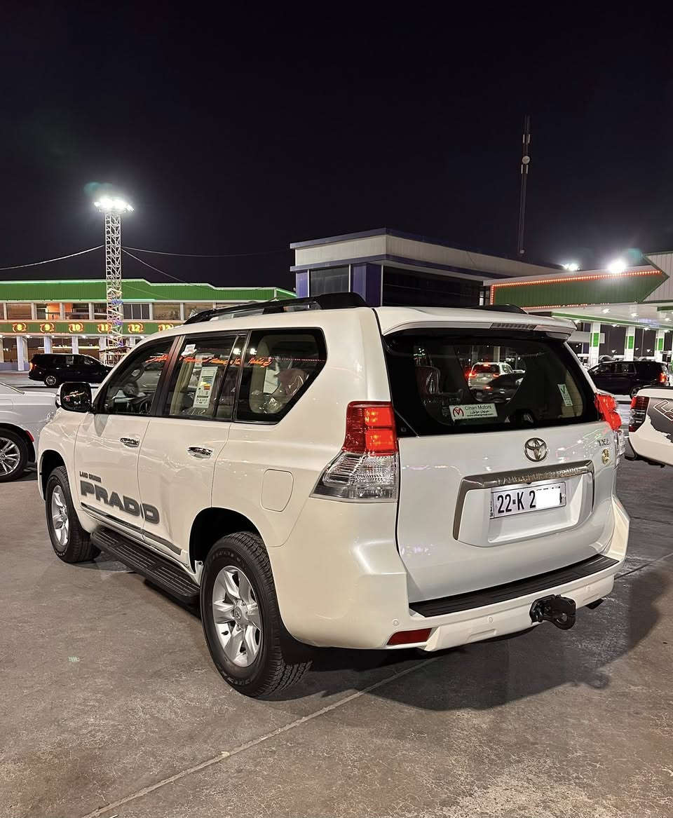 للبيع تويوتا برادو موديل 2010 كويتي الساير  رقم اربيل بسم كردي وكاله مظمونه سنويه جديده رقم دولي  محرك 4سلندر 2700 مواصفات كشنات جلد دواخل صاج تحكم ستيرن شاشه جبيره كامره دواره حساس امامي خلفي شباك وعلامه ذهبي بلاد سبعه راكب 3خانات تبريد مري شفط تبريد لمس فور ويل شاشات خلفيه سياره جديده بعنه كلمه كلهه وظع شركه مكفوله كفاله عامه من الضربه وصبغ ولبارد حته دعاميات كير محرك بلاد جاهزه تخم تاير حداده تبريد هزه جديده للستفسار ***********
