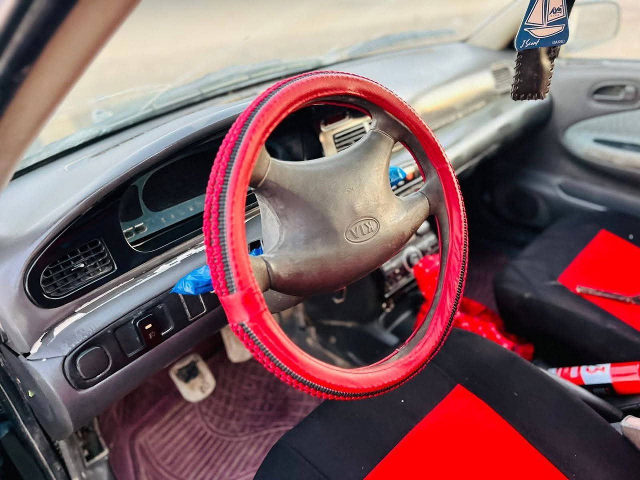 موديل 1995

كير عادي

رقم بغداد

  سيارة جاهزة

تخم تاير 

حدادية 

كير ومكينه جديد

مشروع وطني

كهربائيات كله شغاله 

مكفولة من ضربة والكص 

صبغ عام للجماليه 

السعر 

36بيه مجال 

***********

مكاني بابل الشوملي
