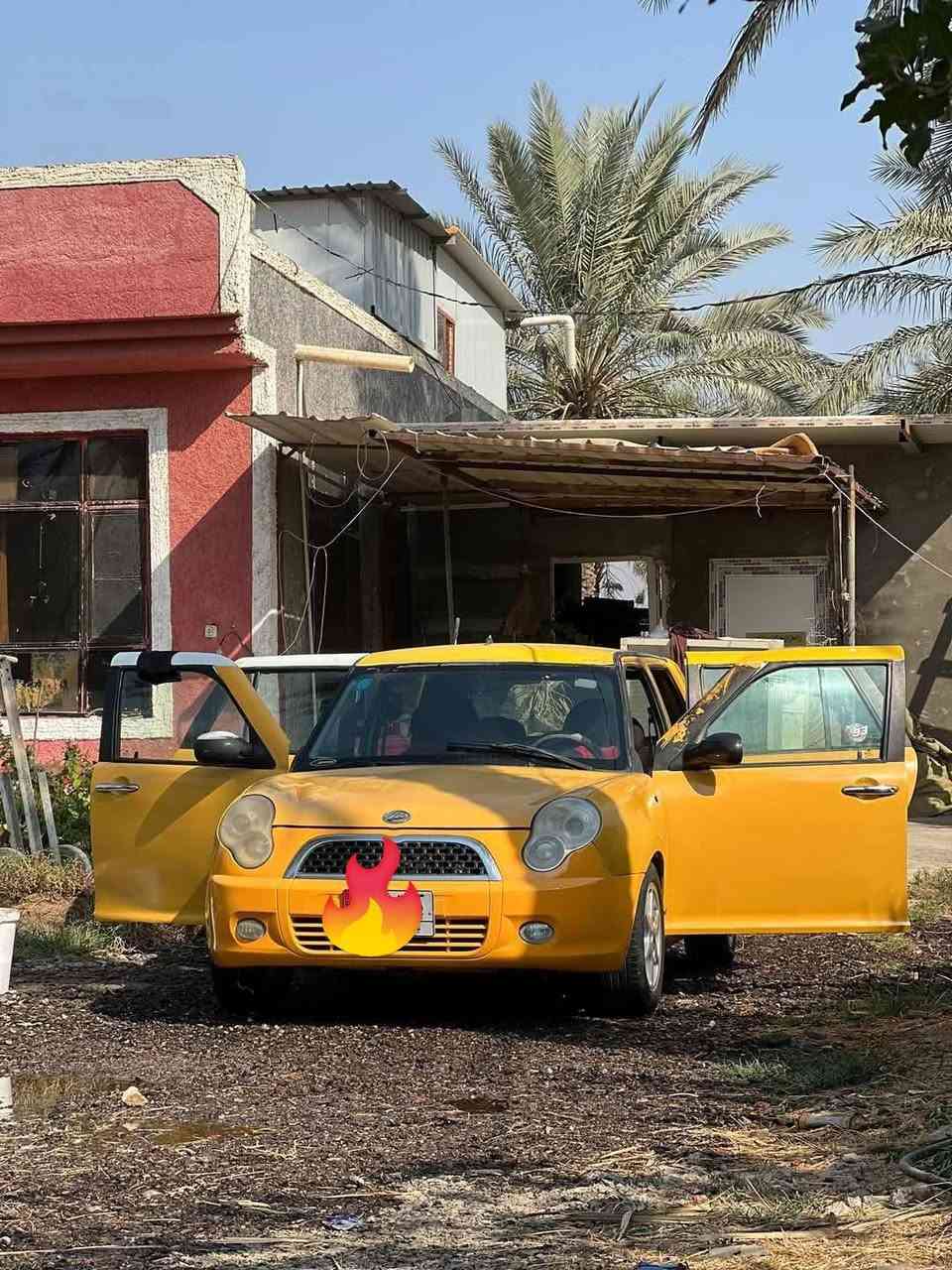 للبيع ليفان 320 موديل 2012 كير ومحرك خير من الله تبريد شغال حداديه تخم تاير جديد رقم انكليزي بسمنه مصفره هيئه وغرامات السياره جاهزه السعر 27 ورقه وبيها مجال بسيط ***********
