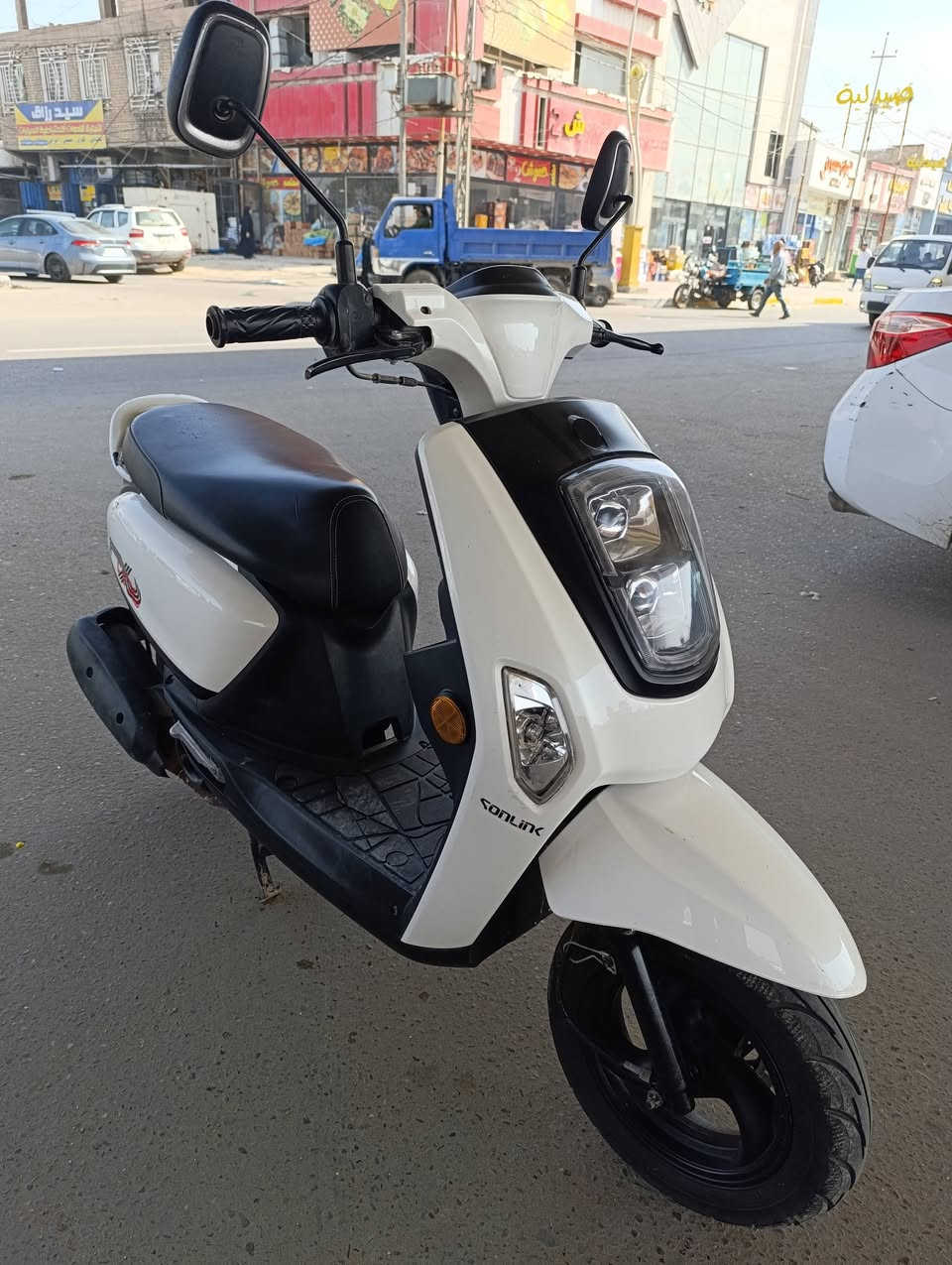 السلام عليكم للبيع ماكس بوليس موديل 25 جديده استعمال 8 اشهر فقط أي نقص مابيه السعر 800 المكان كربلاء طويريج للاستفسار الاتصال ***********
