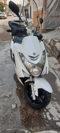 ماجسته S • ياباني • مع الجنطه